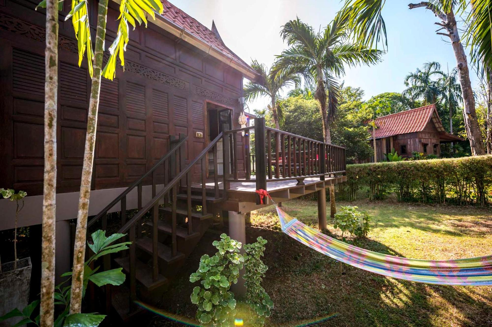 Thai Heritage Koh Mak Hotel Екстериор снимка